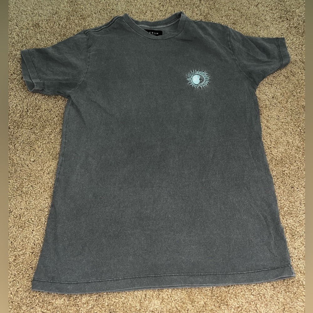 PacSun Tee sun and moon